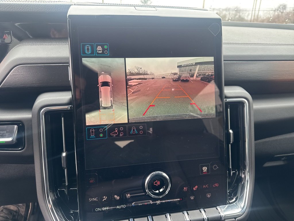 New 2026 GMC Yukon Denali w/ Sun & Power Step Package image 20