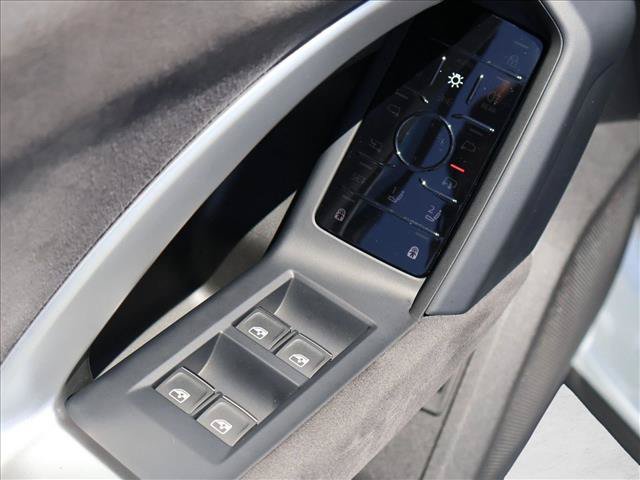 Used 2025 Audi SQ5 Premium Plus w/ Premium Plus Package AWD/4WD image 12