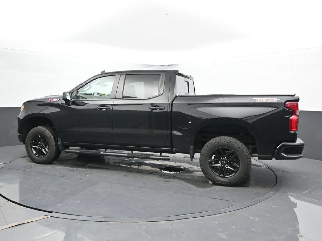 Used 2024 Chevrolet Silverado 1500 LT Trail Boss w/ Convenience Package II AWD/4WD image 8