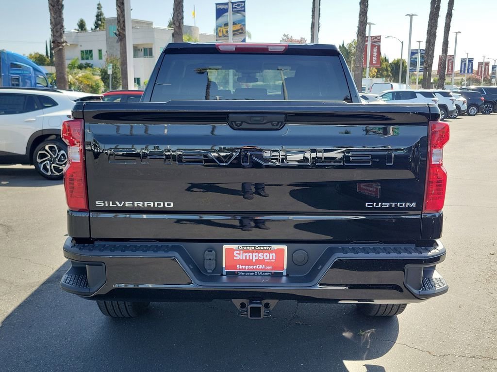 New 2026 Chevrolet Silverado 1500 Custom RWD image 22