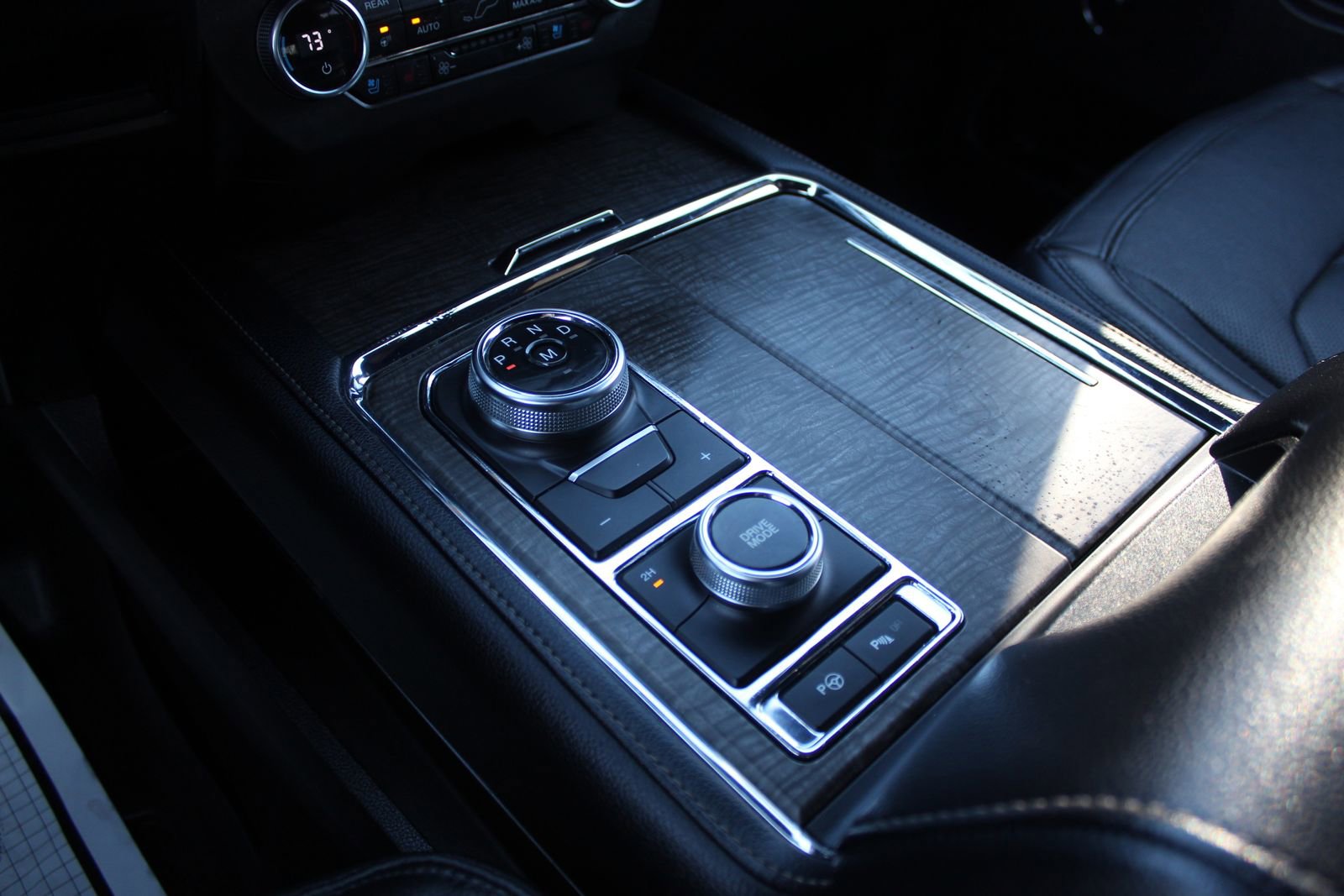 Used 2019 Ford Expedition Limited w/ Equipment Group 302A image 19