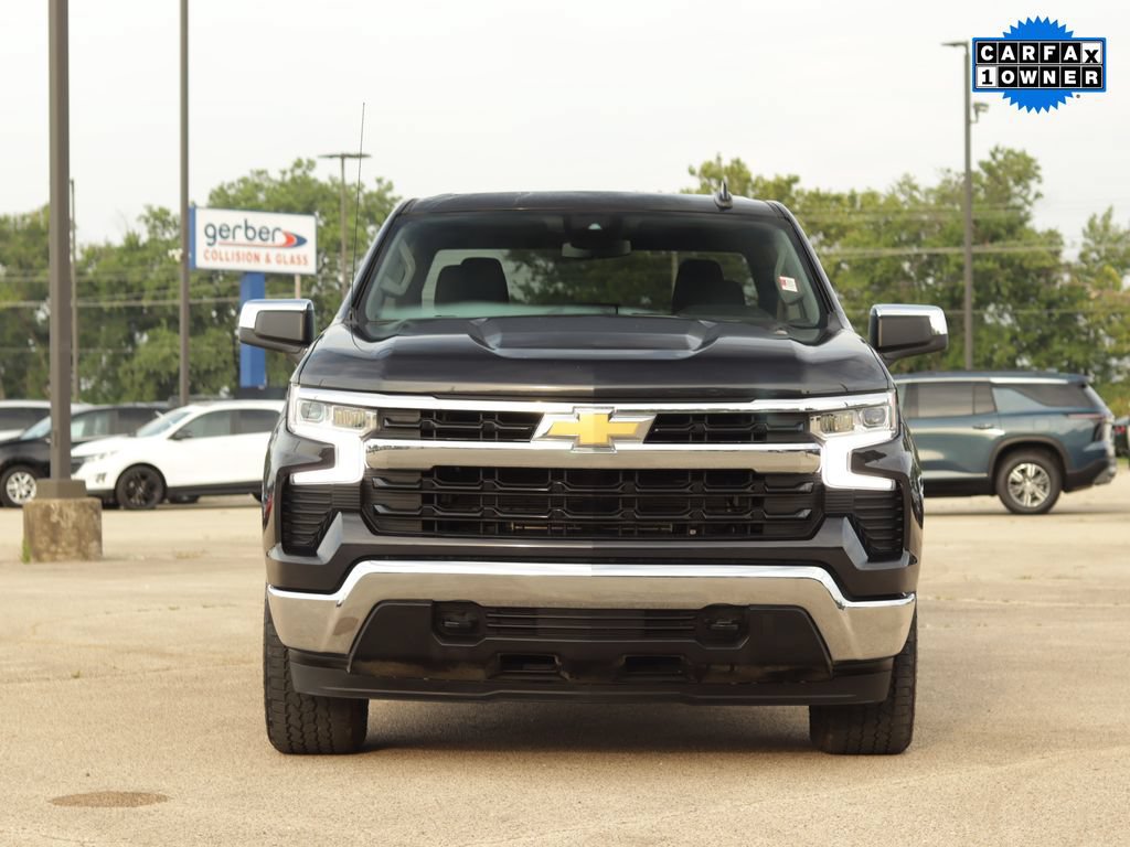 Used 2023 Chevrolet Silverado 1500 LT AWD/4WD image 2