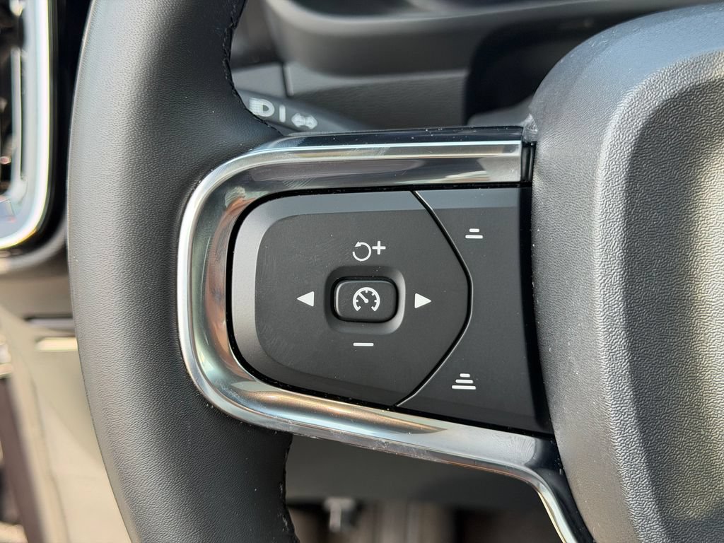 Certified 2023 Volvo C40 P8 Recharge Plus w/ Climate Package AWD/4WD image 28