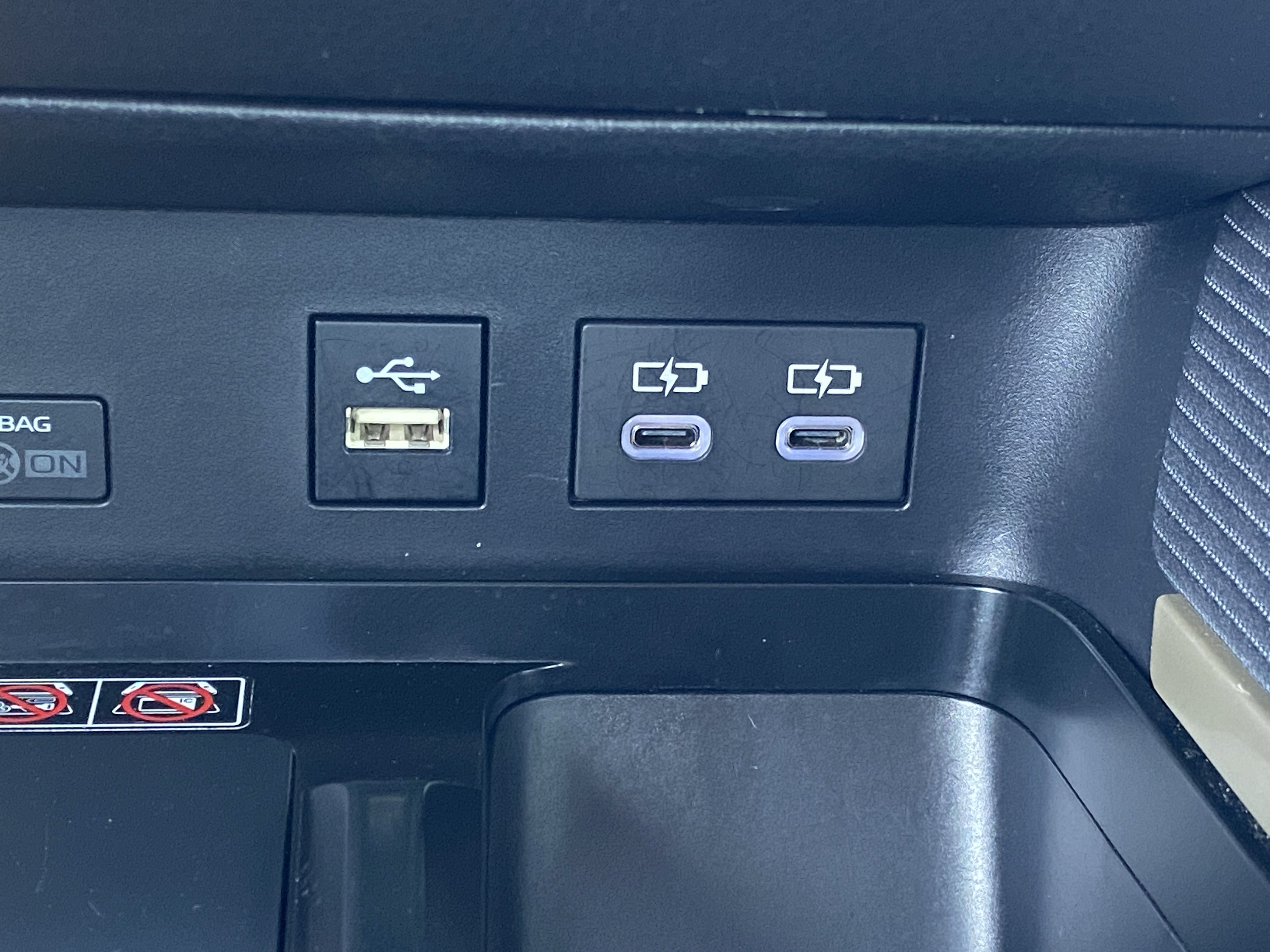 Used 2025 Toyota Camry SE FWD image 21