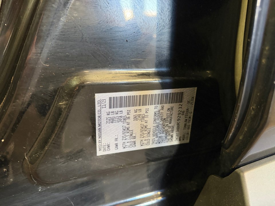 Used 2023 Nissan Rogue S AWD/4WD image 39