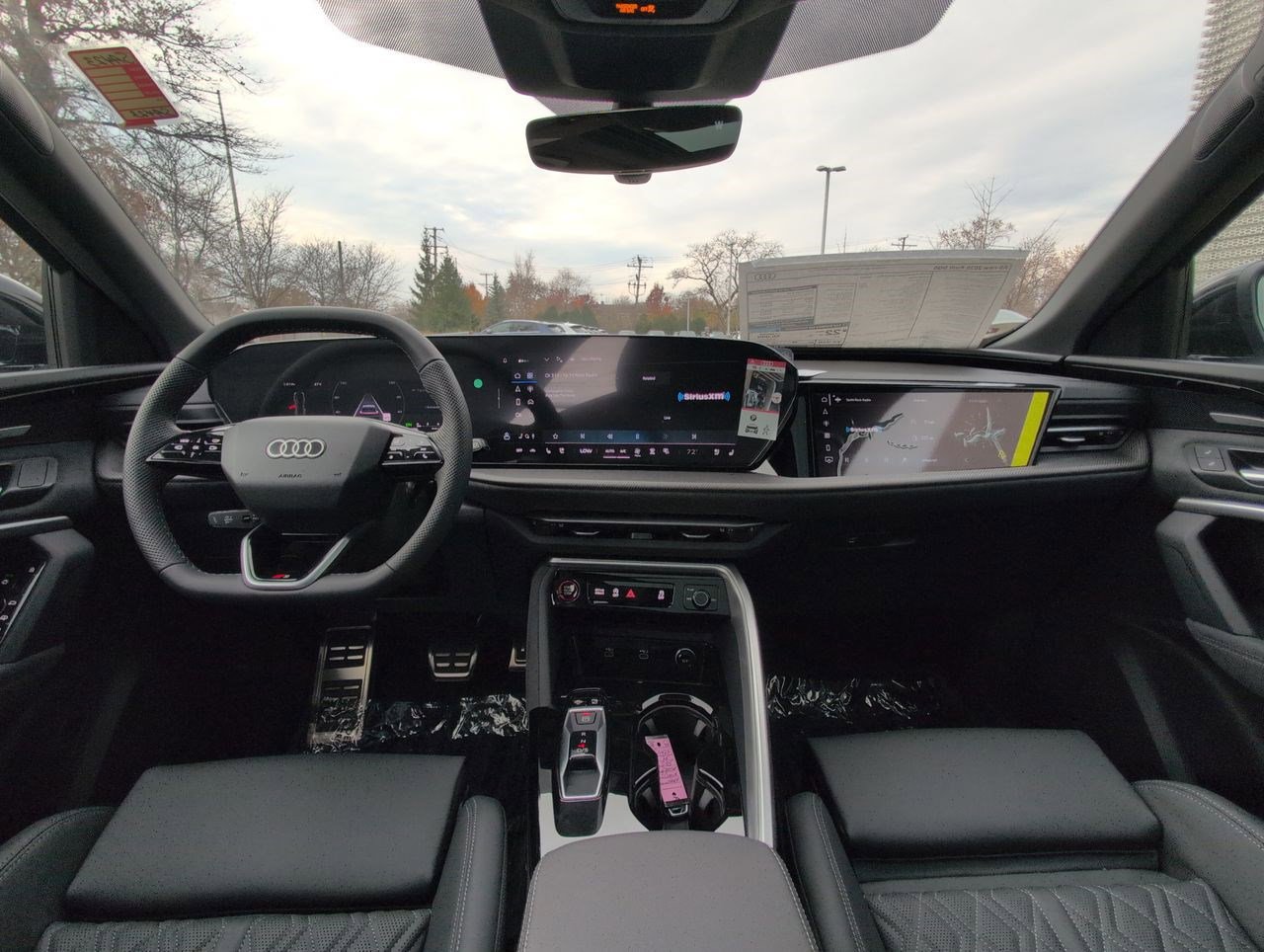 New 2025 Audi SQ5 Prestige image 24