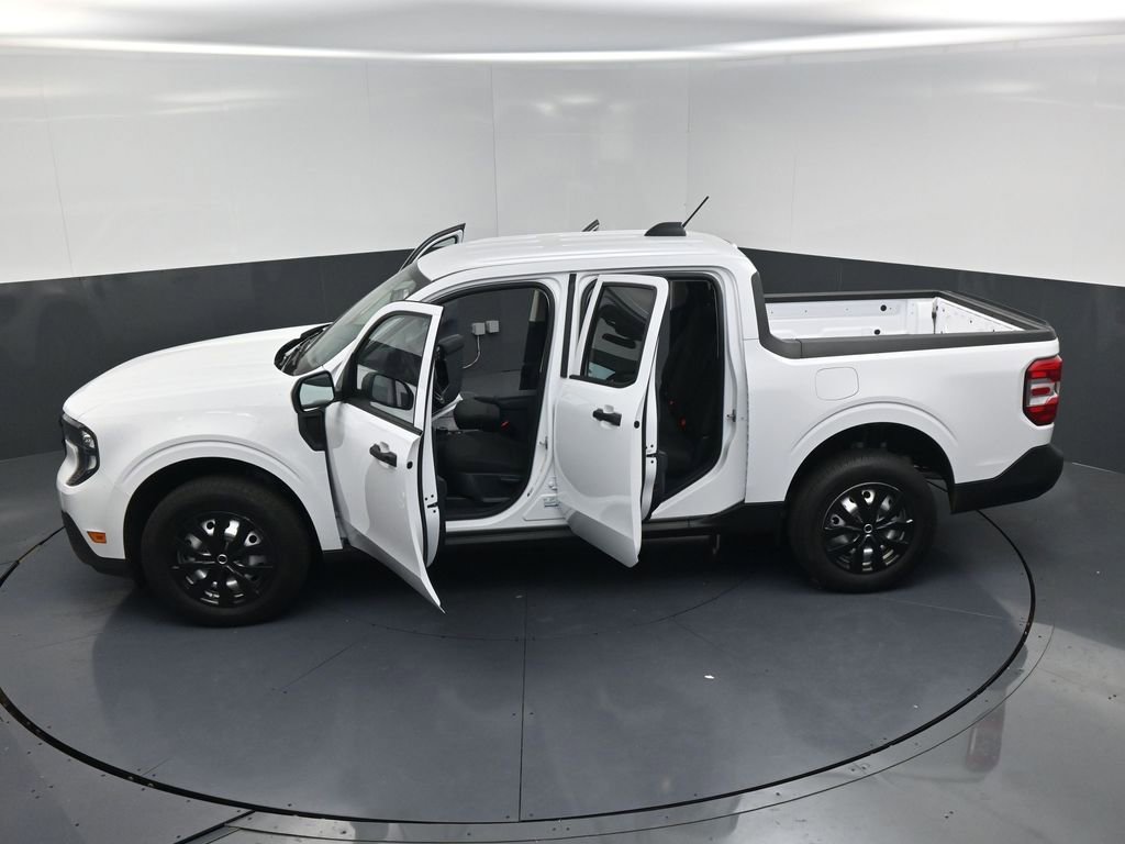 Used 2025 Ford Maverick XL FWD image 25