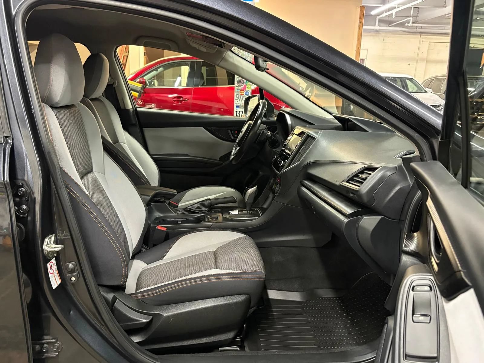Used 2018 Subaru Crosstrek 2.0i Premium AWD/4WD image 18