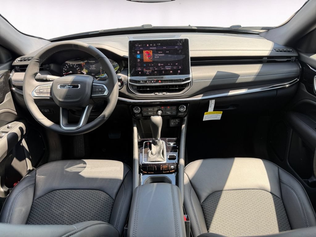 New 2026 Jeep Compass Latitude AWD/4WD image 10