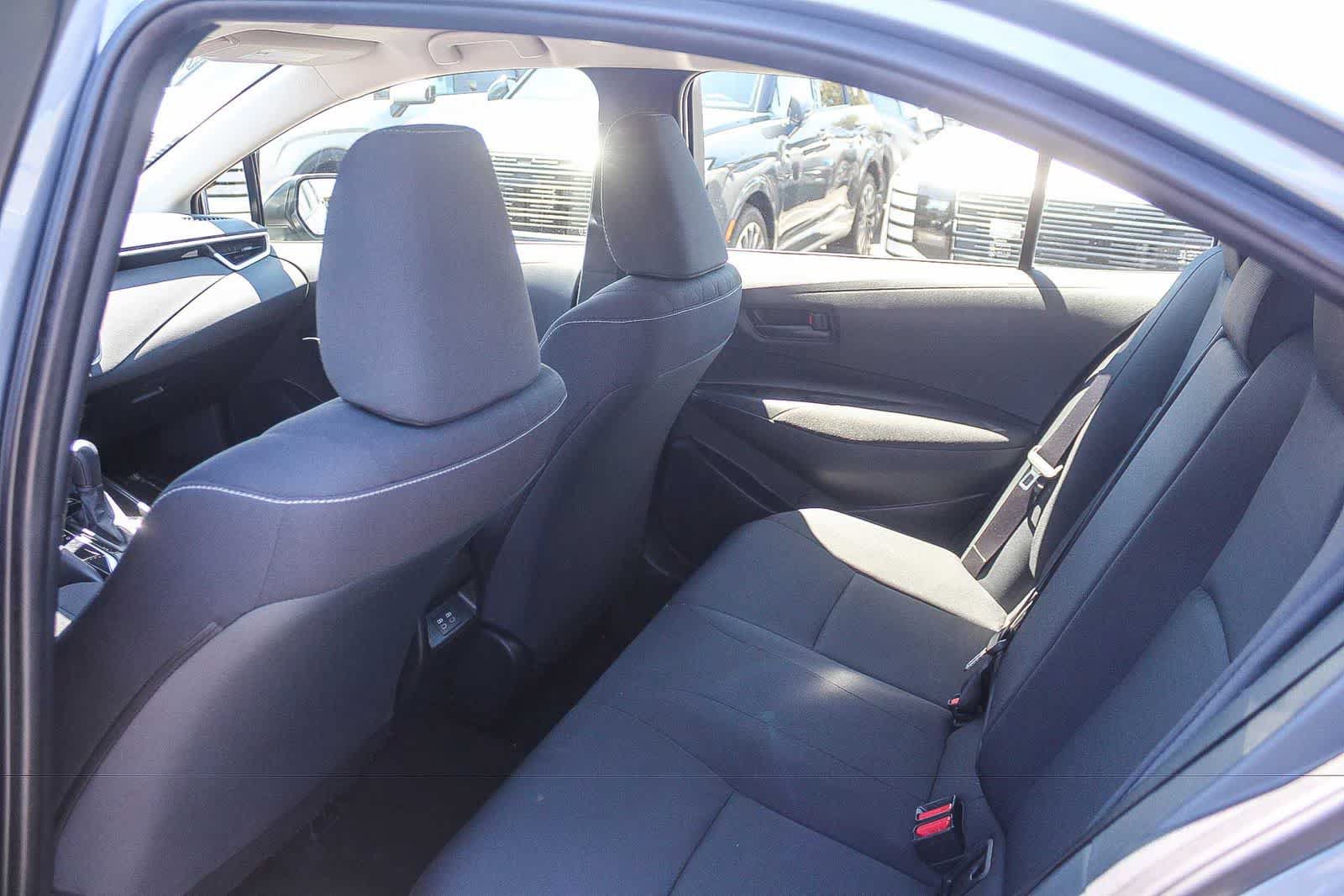 Used 2023 Toyota Corolla LE w/ Carpet Mat Package (TMS) FWD image 23