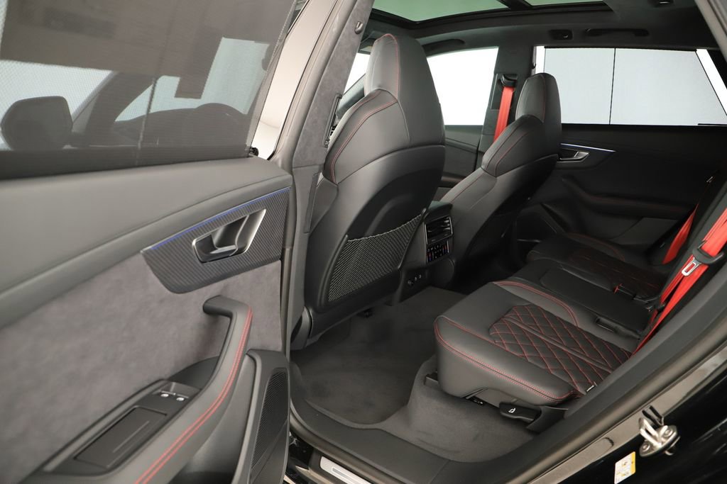 New 2026 Audi SQ8 Prestige image 27