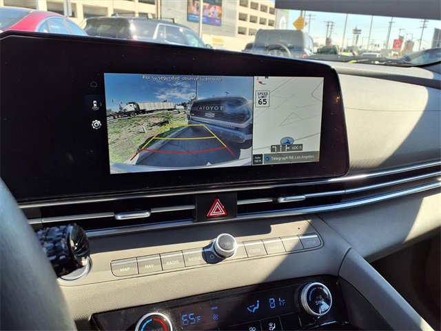 Used 2024 Hyundai Elantra SEL image 19