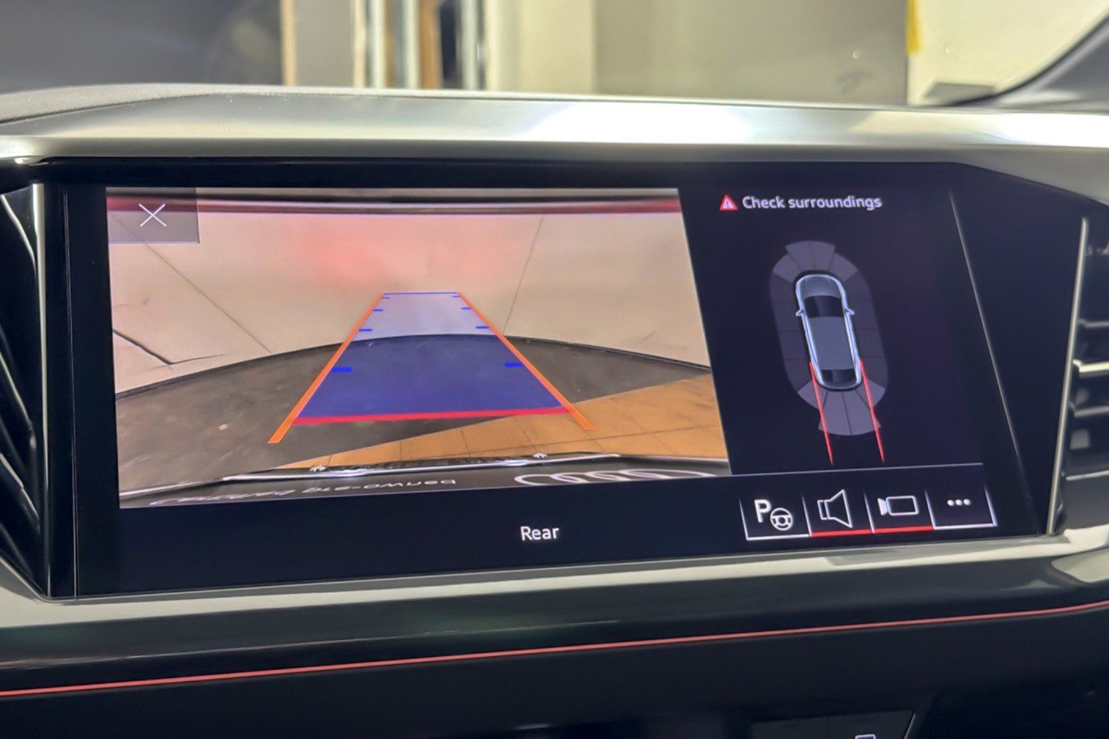 Certified 2023 Audi Q4 e-tron Premium Plus AWD/4WD image 17