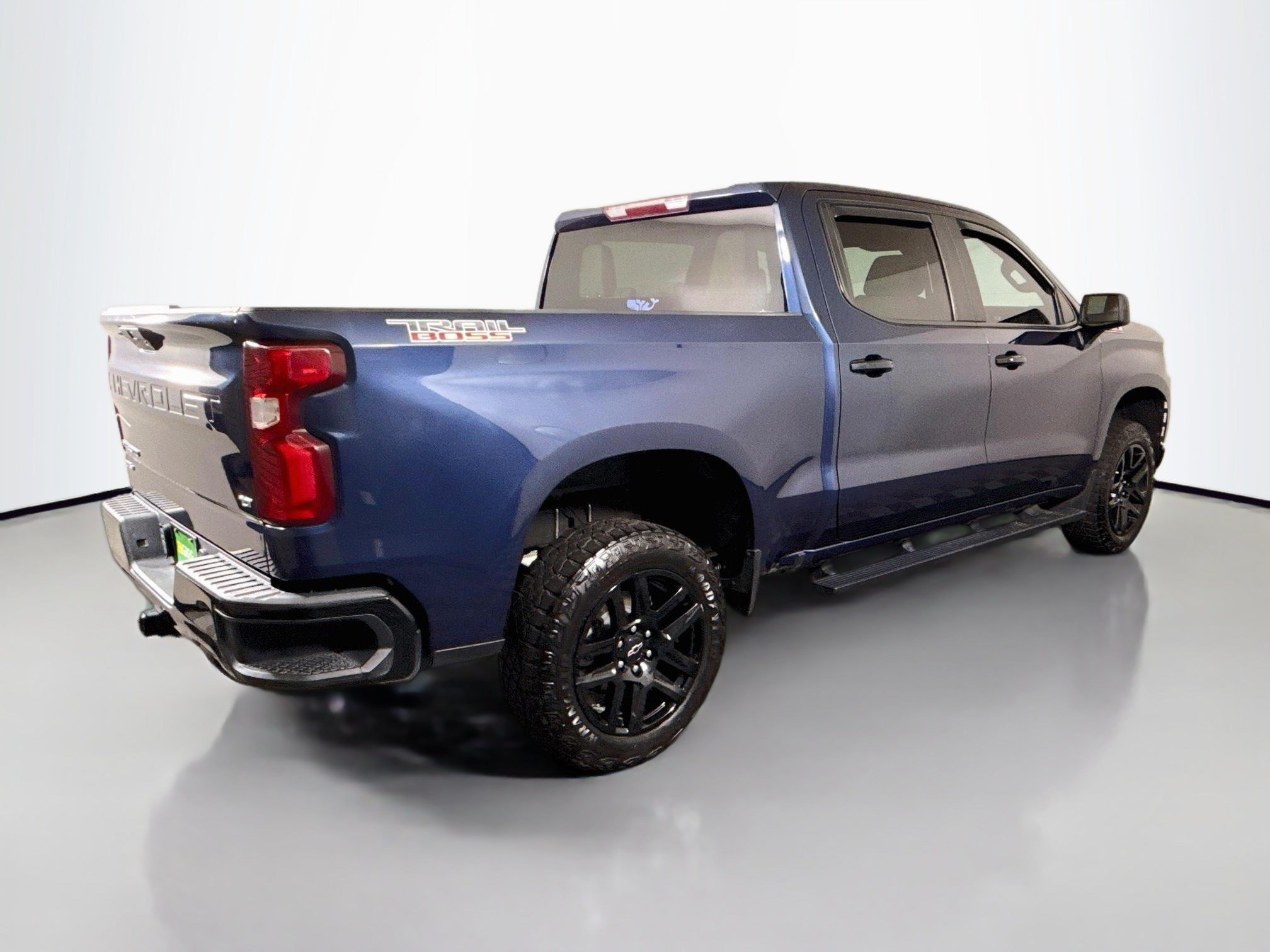 Used 2021 Chevrolet Silverado 1500 LT Trail Boss AWD/4WD image 10