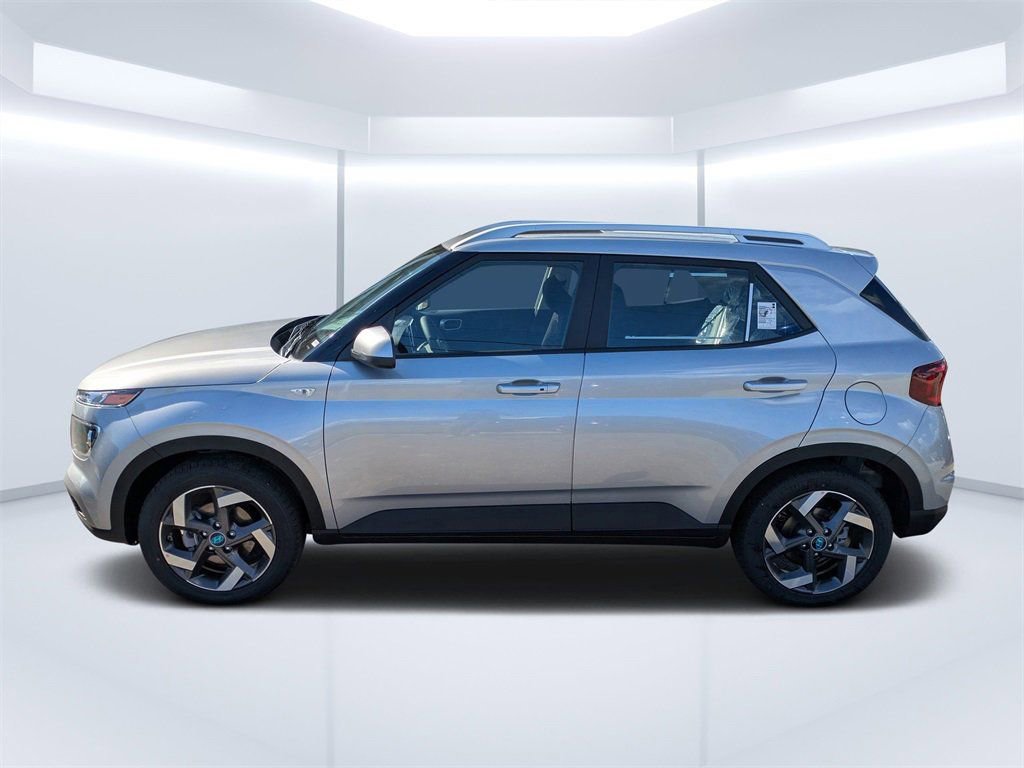 New 2026 Hyundai Venue SEL FWD image 6