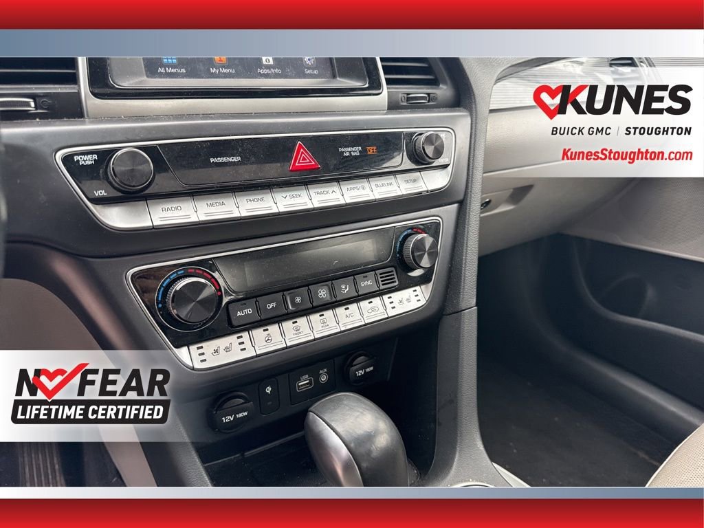 Used 2019 Hyundai Sonata Limited image 27