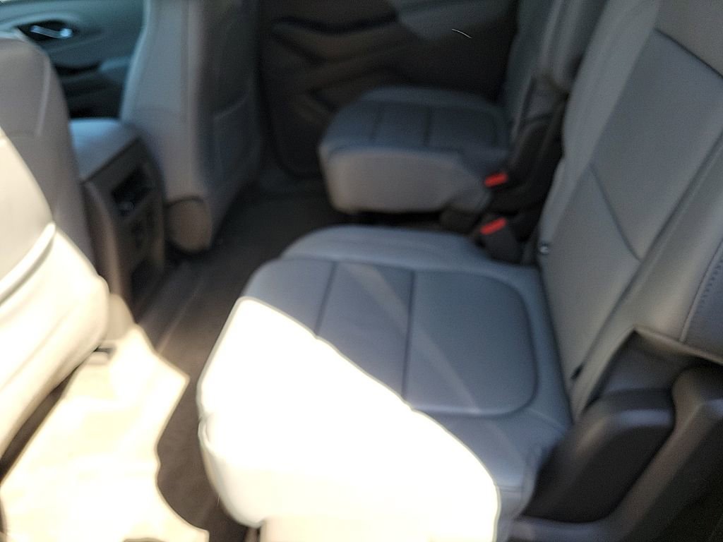 Used 2018 Chevrolet Traverse LT image 5