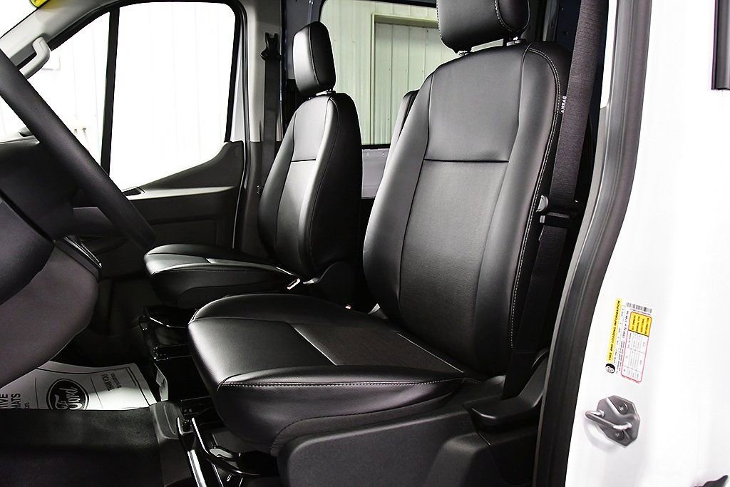New 2026 Ford Transit 250 148 Medium Roof w/ Load Area Protection Package image 24