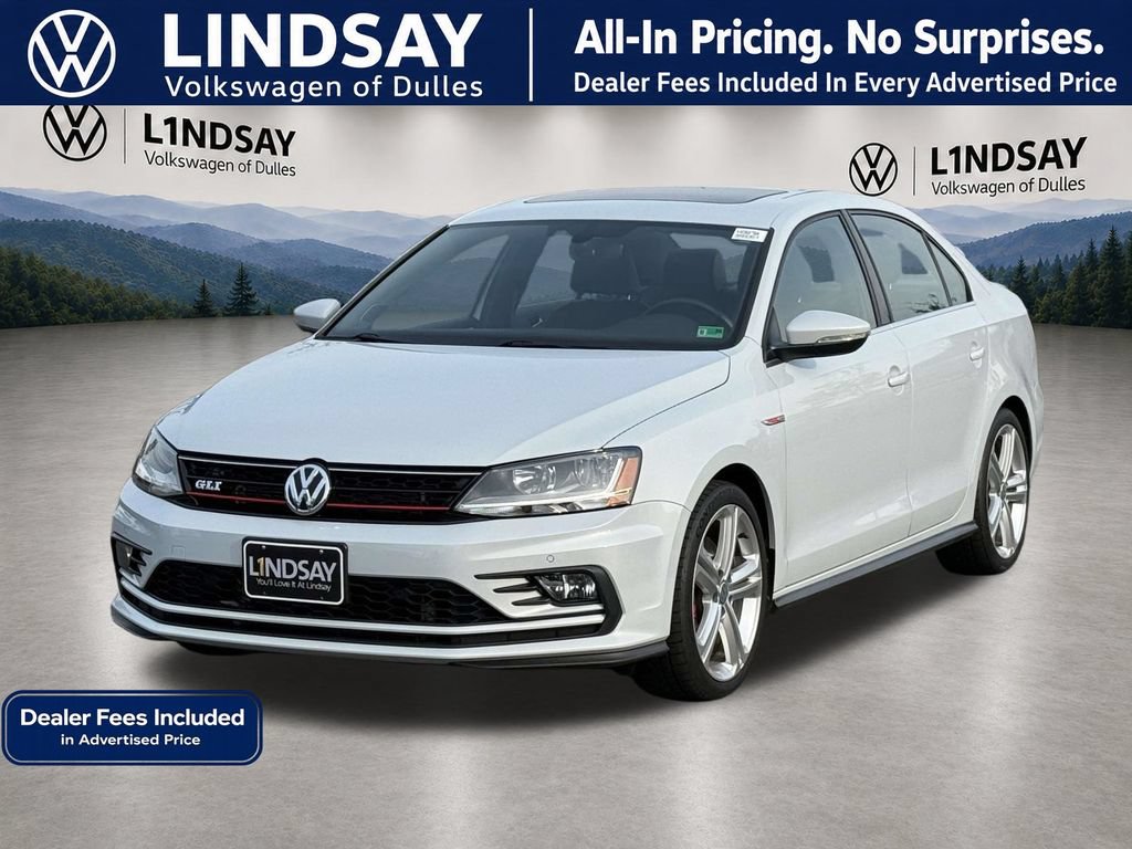Used 2017 Volkswagen Jetta GLI FWD image 4