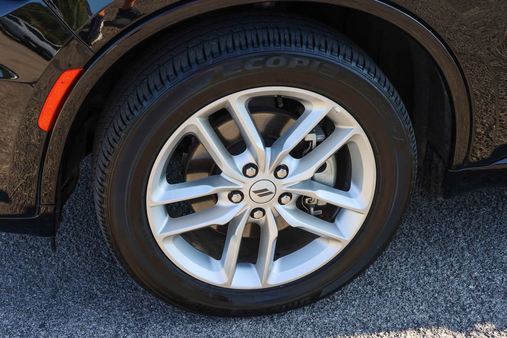 Used 2025 Dodge Durango GT AWD/4WD image 7