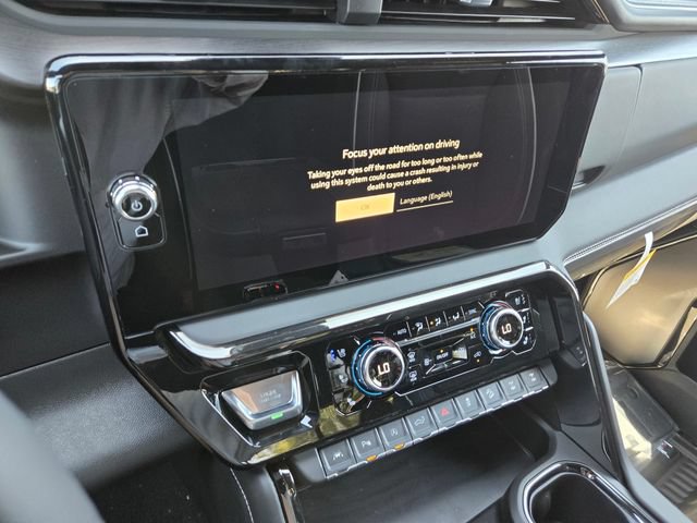 New 2026 GMC Sierra 2500 Denali w/ Technology Package AWD/4WD image 13