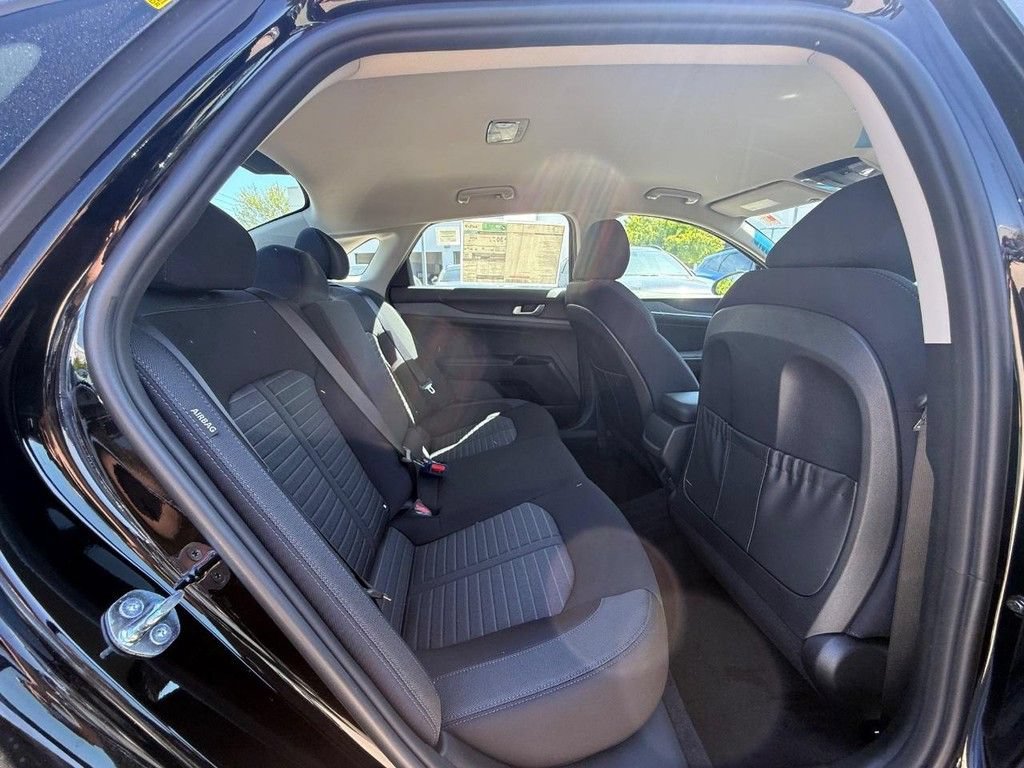 New 2026 Kia K5 LXS FWD image 12