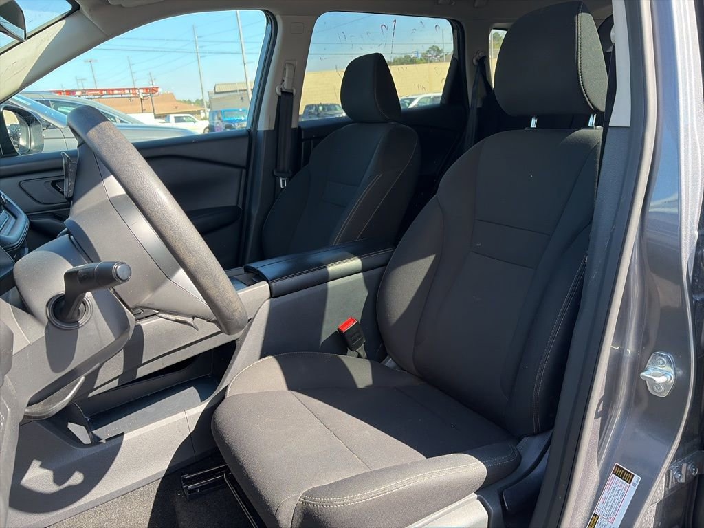 Used 2024 Nissan Rogue S image 12