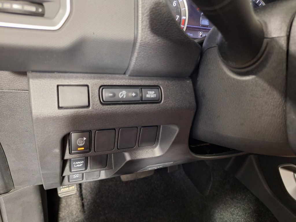 Used 2024 Nissan Frontier SV w/ Technology Package RWD image 20