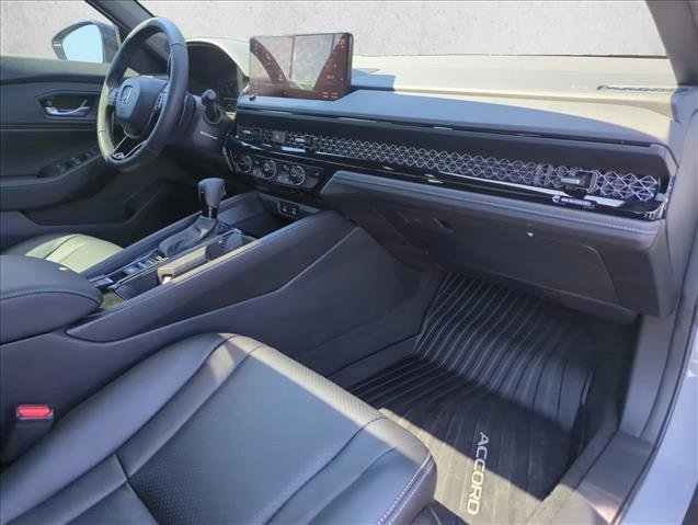 Used 2025 Honda Accord Sport image 25