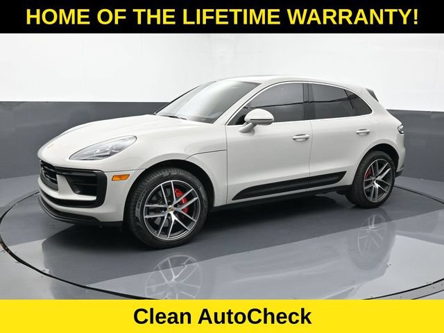 Used 2023 Porsche Macan S AWD/4WD image 2