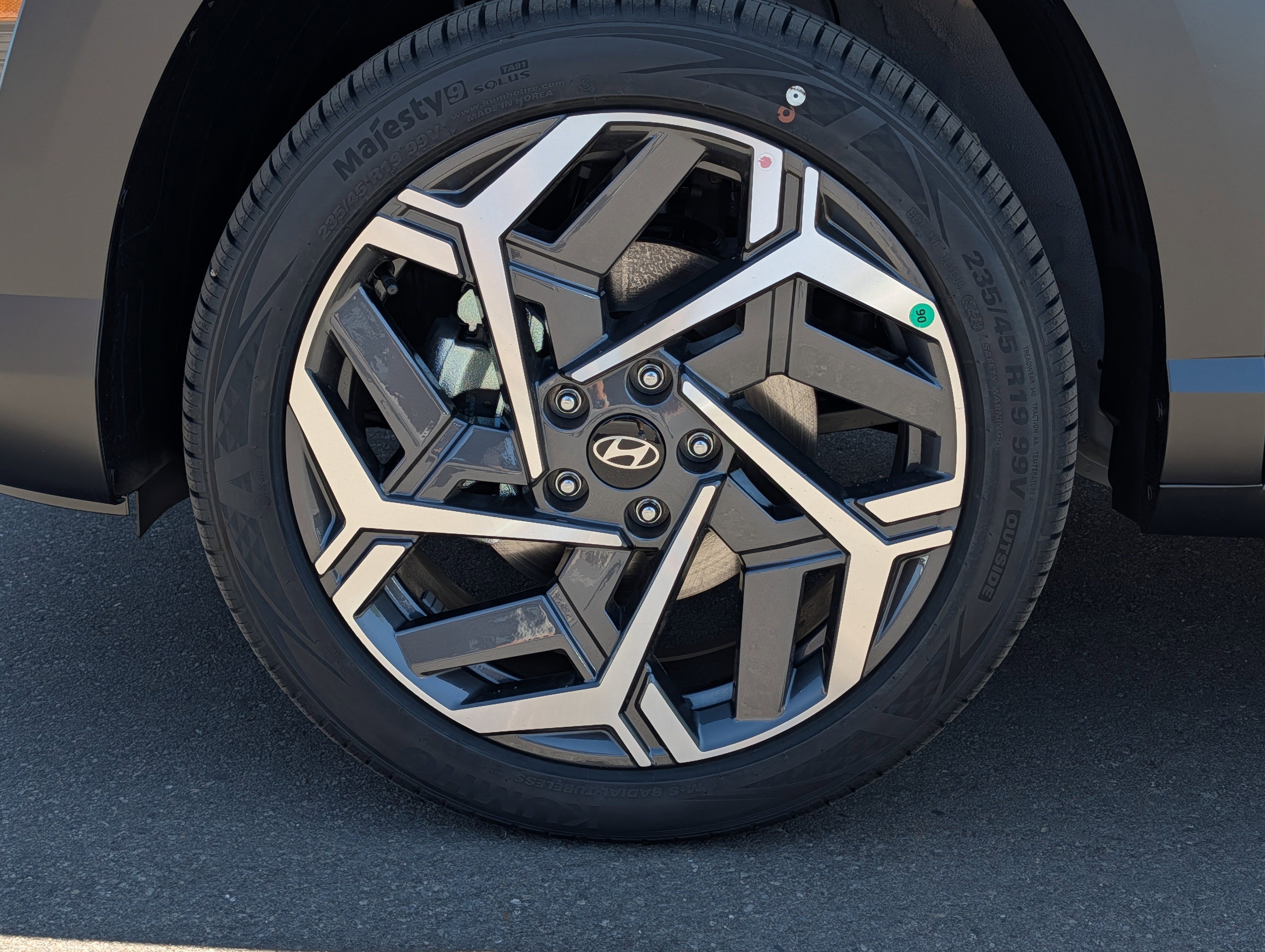 New 2026 Hyundai Kona SEL Premium AWD/4WD image 5