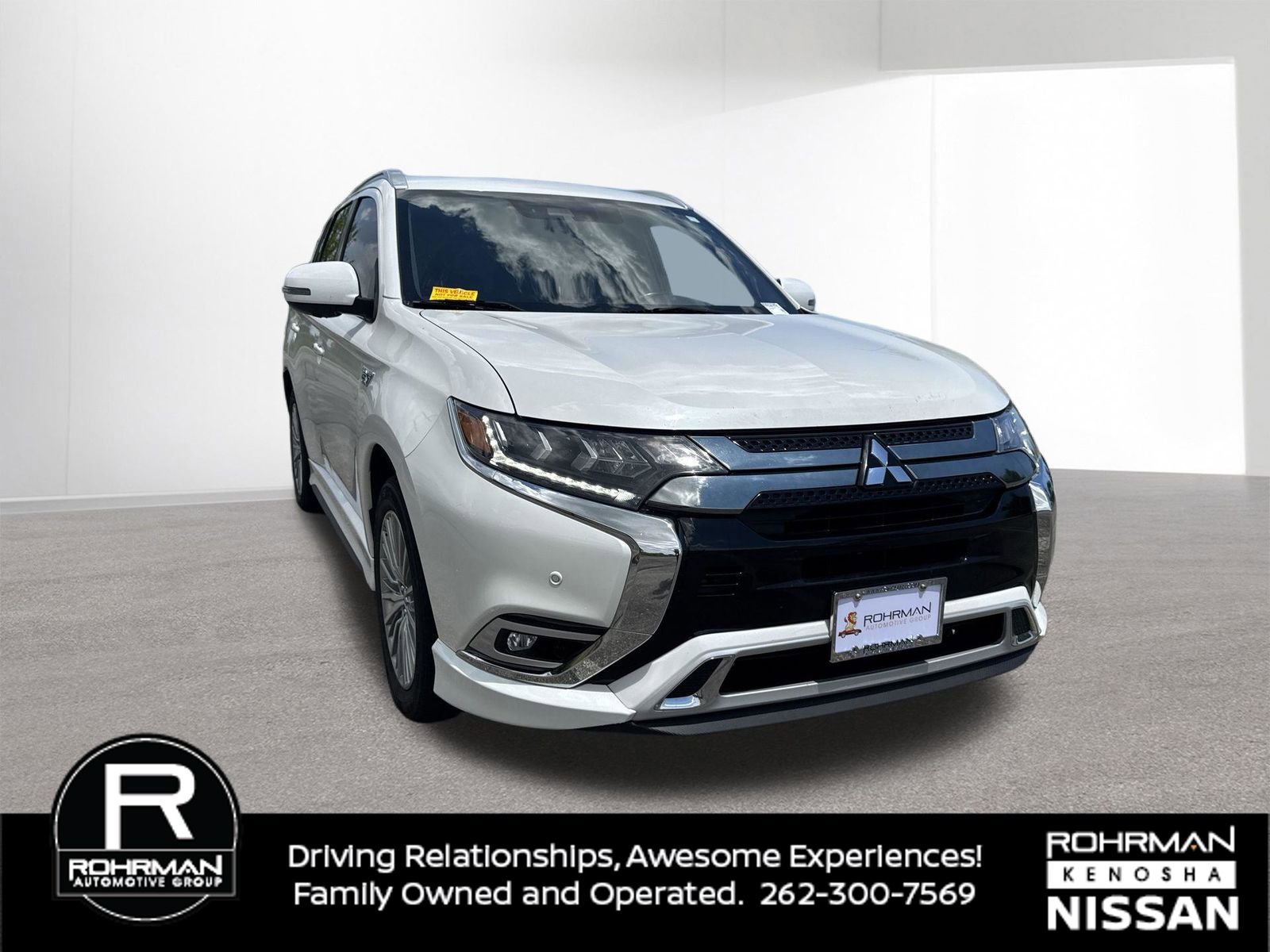 Used 2019 Mitsubishi Outlander SEL AWD/4WD image 3