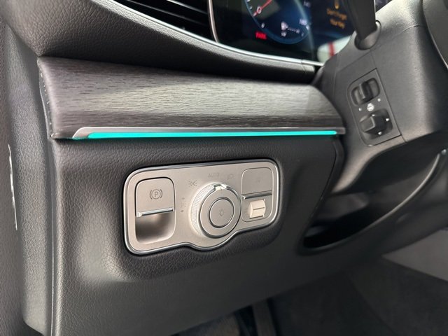 Used 2022 Mercedes-Benz GLE 350 4MATIC w/ AMG Line Exterior image 19