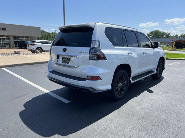 Certified 2023 Lexus GX 460 Premium w/ Accessory Package AWD/4WD image 3