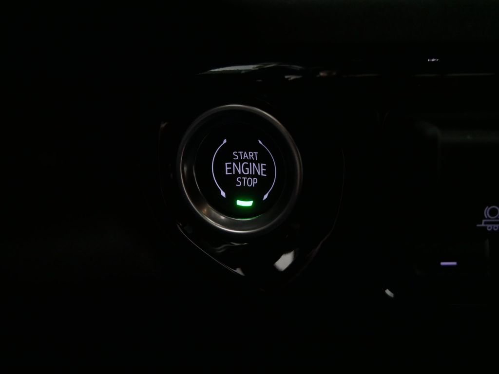 Used 2025 GMC Sierra 2500 SLE w/ Preferred Package AWD/4WD image 29