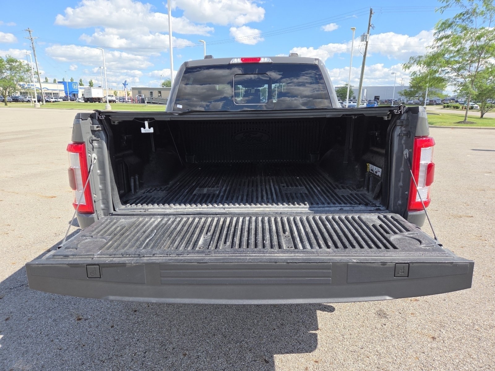 Used 2021 Ford F150 Lariat w/ Equipment Group 502A High AWD/4WD image 19