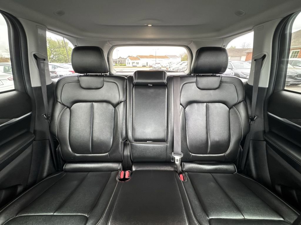 Used 2023 Jeep Grand Cherokee Limited AWD/4WD image 22
