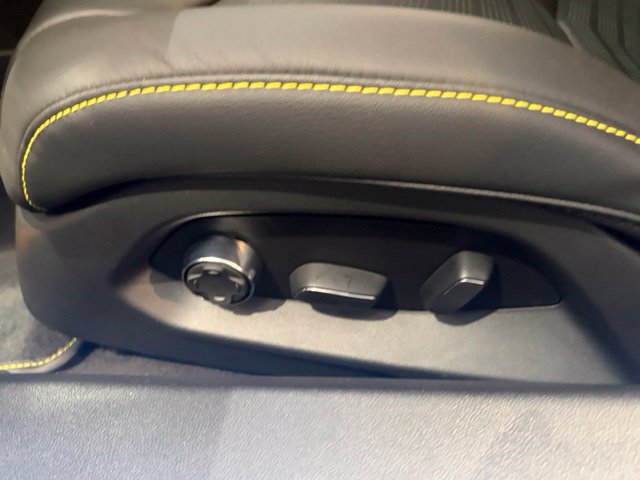 Used 2025 Chevrolet Corvette E-Ray AWD/4WD image 21