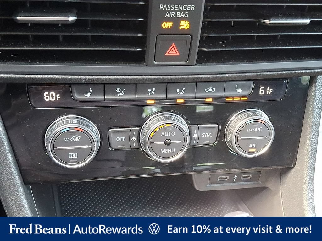 Certified 2021 Volkswagen Jetta GLI FWD image 20