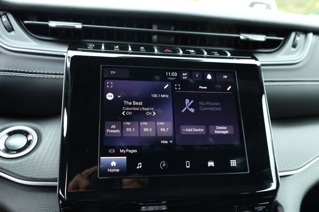 Used 2025 Jeep Grand Cherokee Laredo X w/ Trailer Tow Package image 6