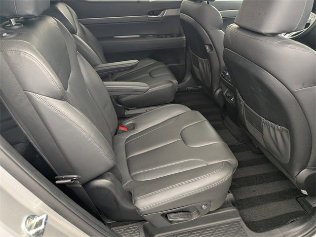 Used 2022 Hyundai Palisade SEL w/ Premium Package image 14