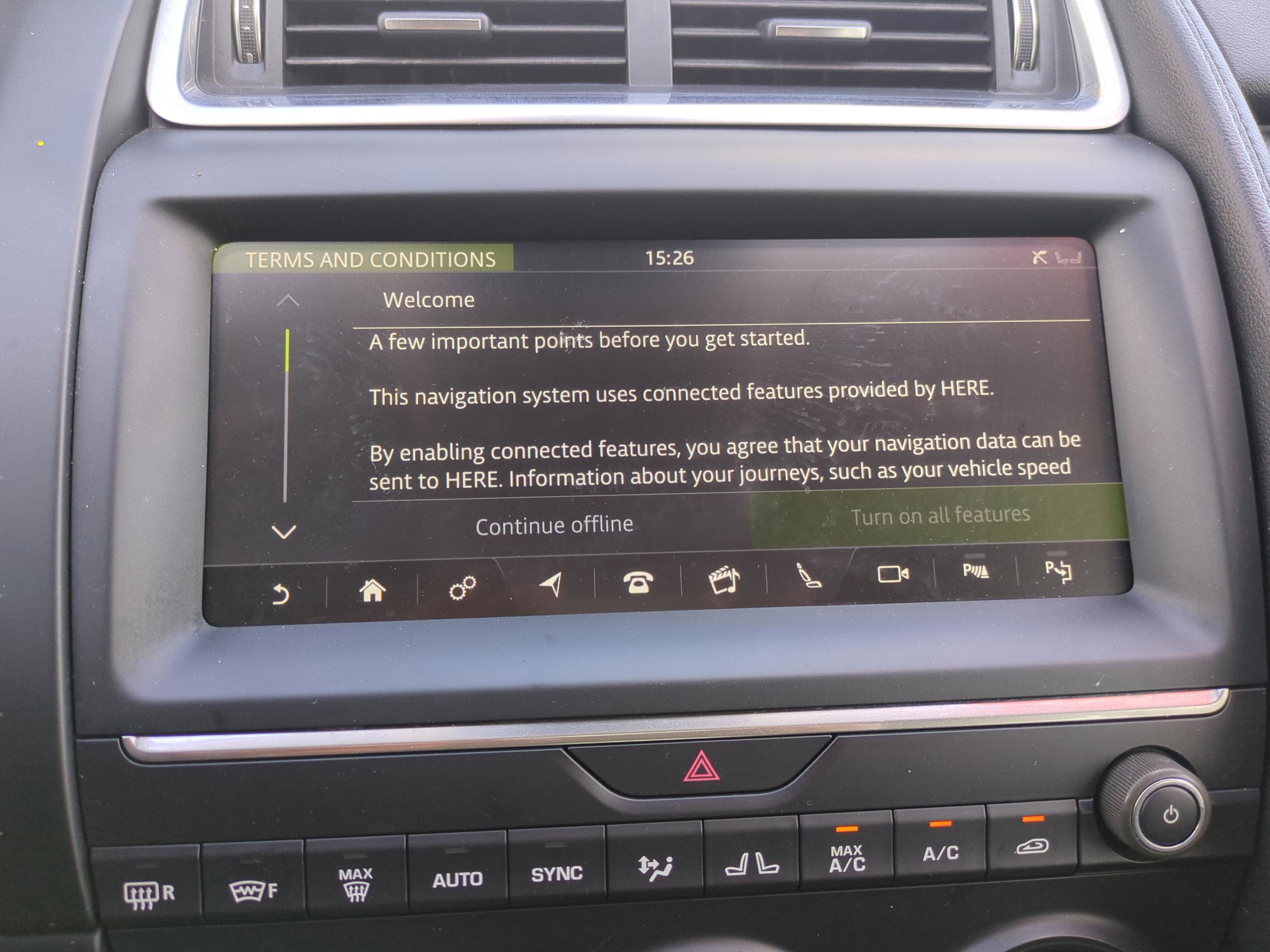 Used 2020 Jaguar E-PACE SE image 21