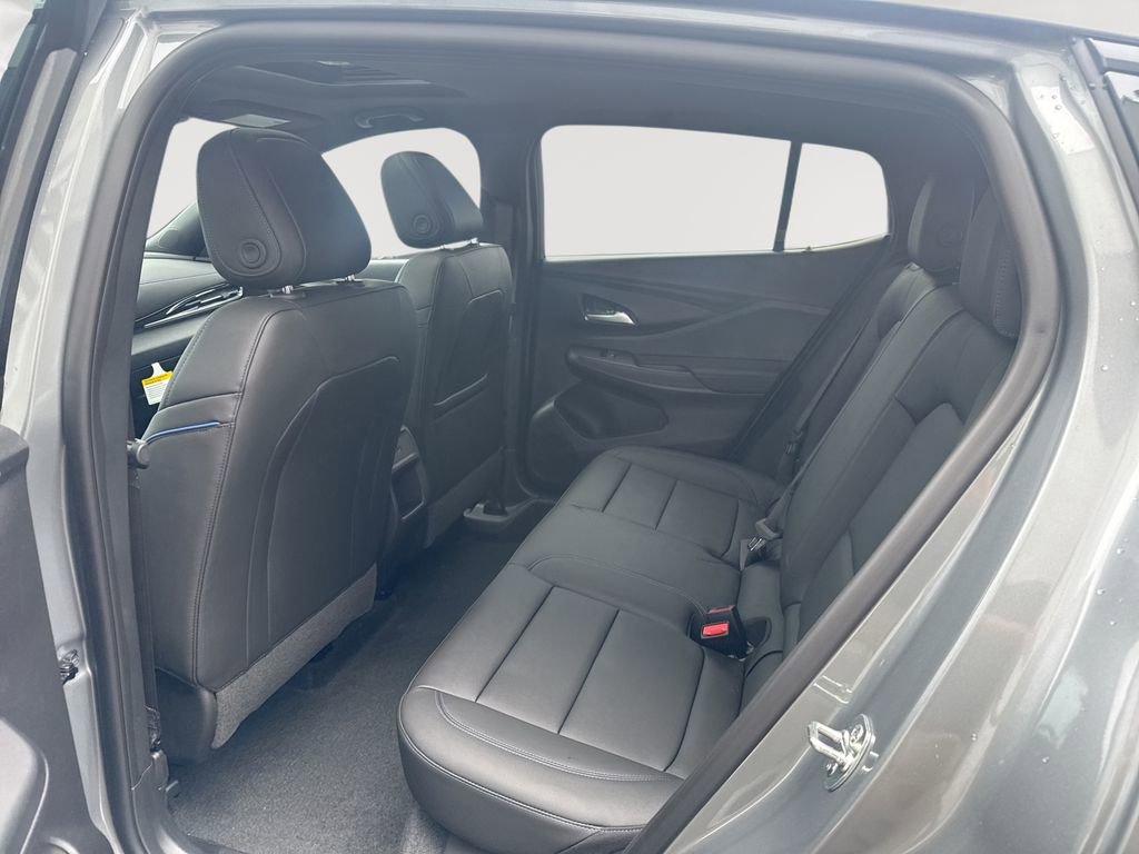 New 2026 Buick Envista Sport Touring w/ Convenience I Package FWD image 24