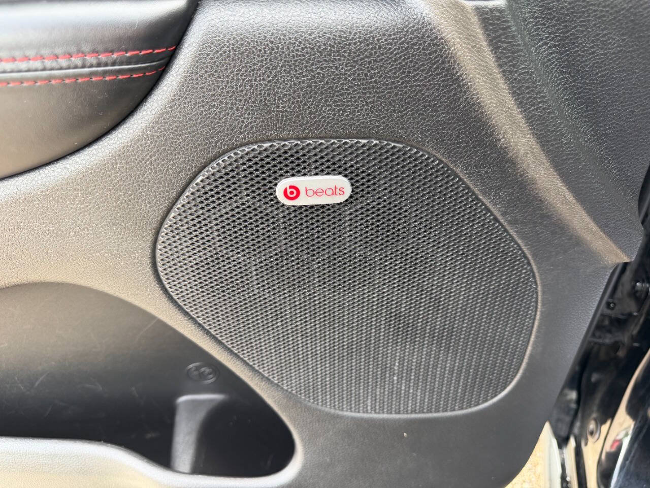 Used 2018 Dodge Durango R/T w/ Technology Group AWD/4WD image 21