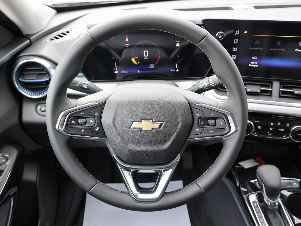 New 2026 Chevrolet Trax LT w/ Driver Confidence Package image 14