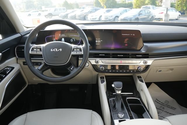 Used 2025 Kia Telluride S FWD image 20