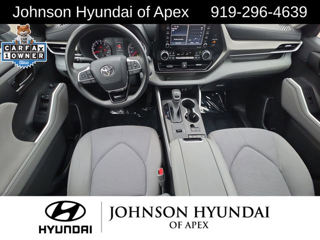 Used 2021 Toyota Highlander L image 19