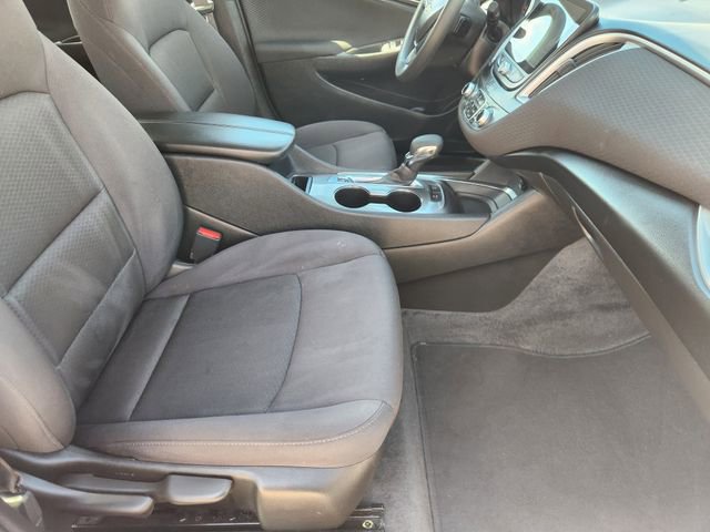 Used 2024 Chevrolet Malibu LT image 14