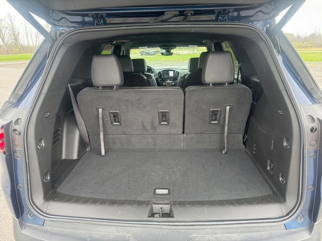 Used 2023 Chevrolet Traverse LT w/ LT Premium Package AWD/4WD image 19