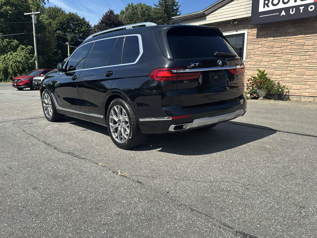 Used 2021 BMW X7 xDrive40i w/ Luxury Seating Package AWD/4WD image 12